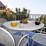 - Discover Cilento * بيسكيوتا